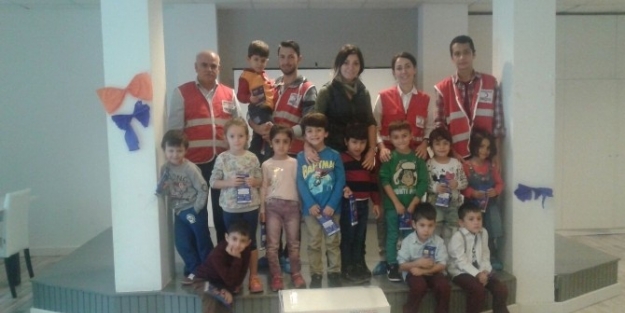 Miniklere Kızılay’ın Önemi Anlatıldı