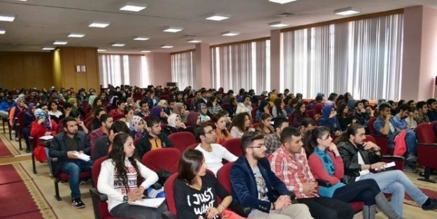 Girişim Topluluğu, Proje Tanıtım Ve Tanışma Toplantısı Düzenledi