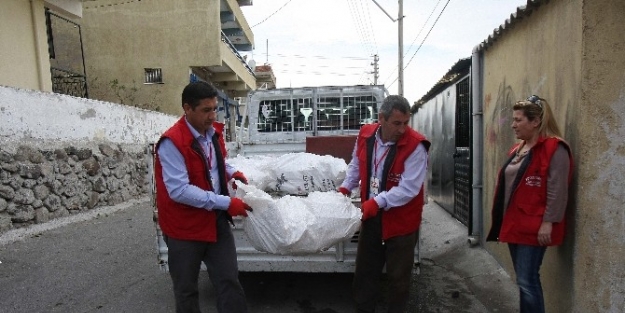 Yakacaklar Bayraklı Belediyesi’nden