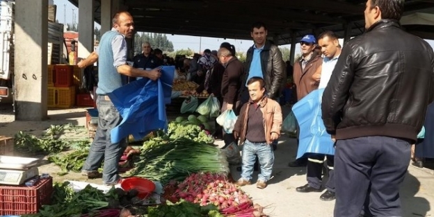 Manisa’da Pazarlarda Poşet Uygulaması Başarılı Oldu