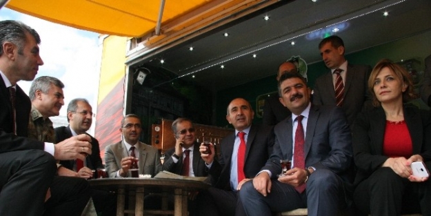 Çaykur Tır’ından Kilis’te Çay Dağıtıldı