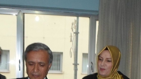 Ak Partili Yurttaş: "aşüre Birliğin Sembolüdür"