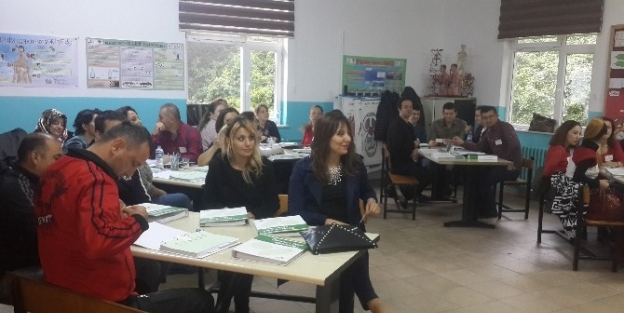 "öğrenen Lider Öğretmen" Semineri