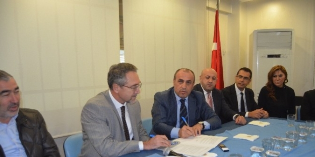 Adana Demirspor’un Forma Sponsoru Temsa