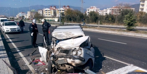 Edremit’te Zincirleme Kaza: 1 Yaralı