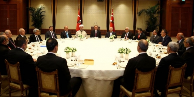 Cumhurbaşkanlığı Sarayı'nda Muharrem Aşı daveti