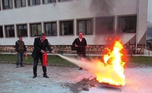 Ayvacık’ta Acil Durum Tatbikatı Yapıldı