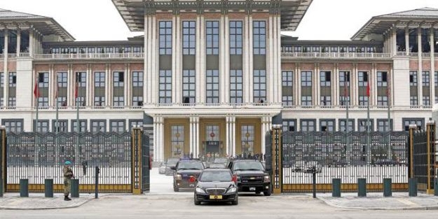 Cumhurbaşkanlığı Sarayı'na suç duyurusu