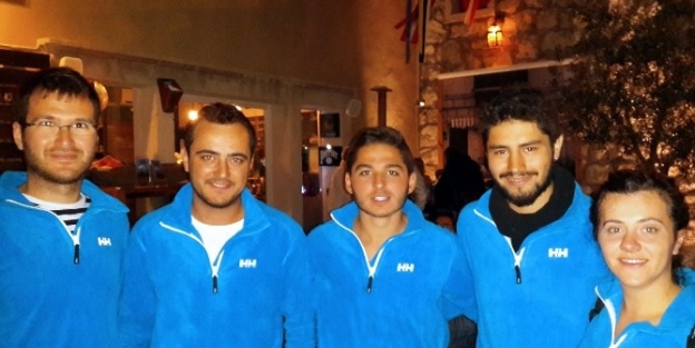 Yaşarlı Gençler, Sakız’dan 3 Kupayla Döndü