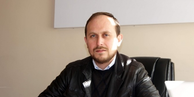 Karadeniz Aday Olmayacağını Açıkladı