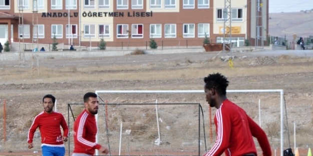 Sorgun Belediyespor’da Moraller Yerinde