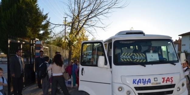 Selendi’de Öğrenci Servisleri Denetlendi