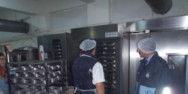Kartepe’de Tatlıcılar Denetlendi