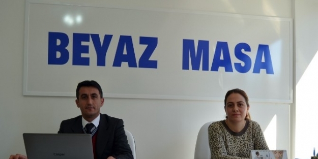 Adilcevaz Belediyesi’nde ‘beyaz Masa’ Hizmeti