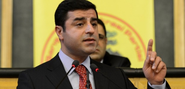 Demirtaş "Ya Erdoğan ya Öcalan"