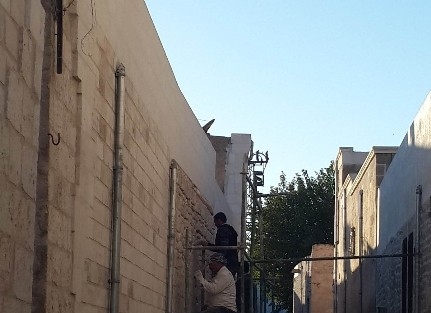 Vali Küçük Restorasyon Çalişmalarini İnceledi