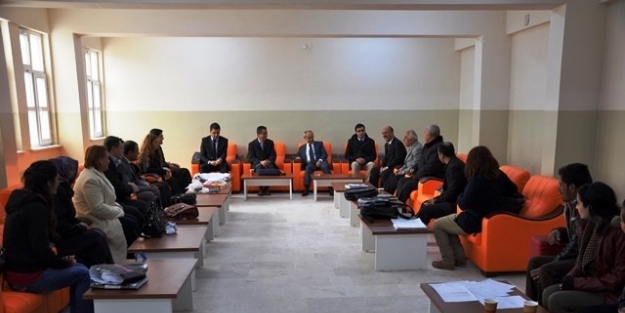 Iğdir Valisi Haner’in Okul Ziyaretleri