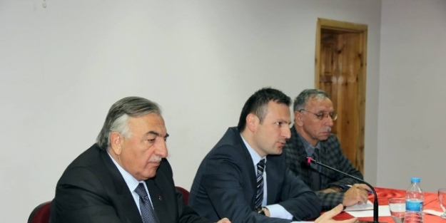 Kaymakam Zengin Muhtarların Sorunlarını Dinledi