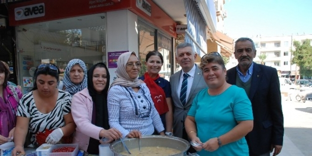 Didim Mhp’den Aşure Hayrı