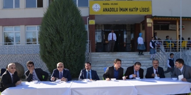Selendi İmam Hatip Lisesi’nde Aşure Günü