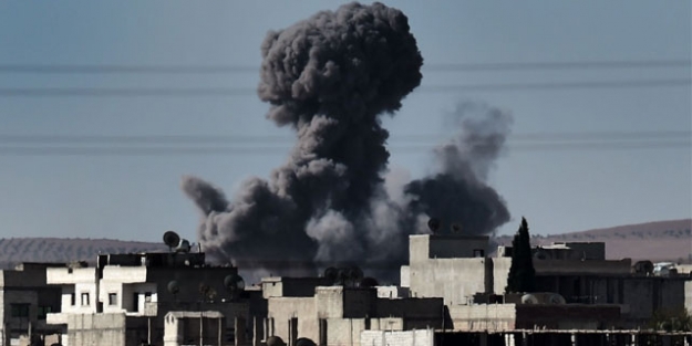 Kobani'de şok gelişme! O isim indirildi