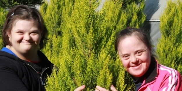 İzmirli Ormancıların Çok Özel Konukları