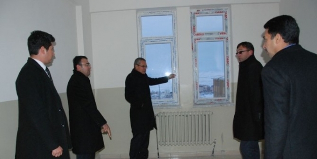 Vali Deniz, Çildir İlçesinde Ziyaretlerde Bulundu