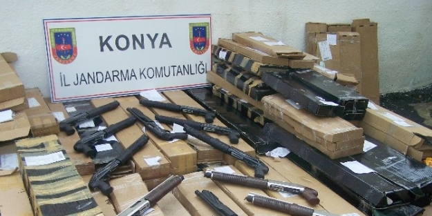 Kargo Araçlarıyla Taşınan Av Tüfekleri Ele Geçirildi