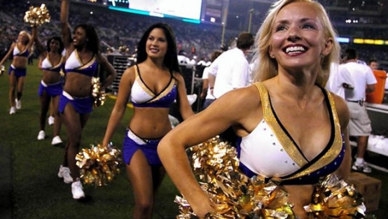 Pon pon kız tecavüzden yakalandı!