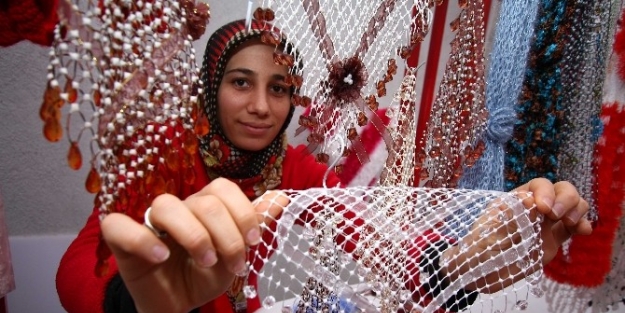 Bayraklı’da Kurslar Sizi Bekliyor