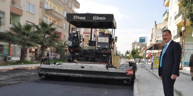 Toroslar’da Asfaltlama Çalişmalari Sürüyor