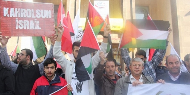 İhh Afyonkarahisar Temsilciliği İsrail’in Mescit’i Aksa Baskınının Protesto Etti