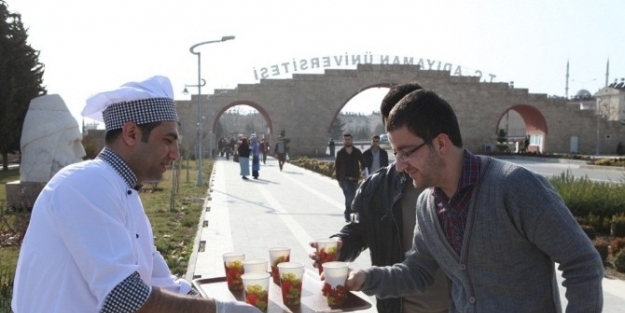 Adıyaman Üniversitesi’nden Öğrencilerine Çorba İkrami