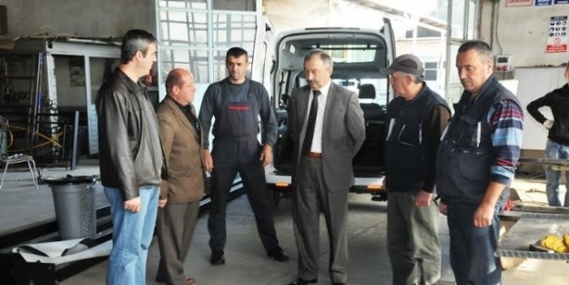 Süleymanpaşa Belediye Başkan Yardımcısı Akköse, Atölye Çalişmalarini İnceledi