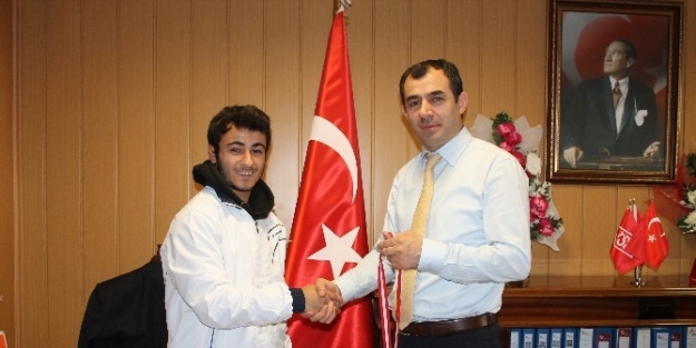 Yetiştirme Yurdundan,  Şampiyonluğa Giden Yol