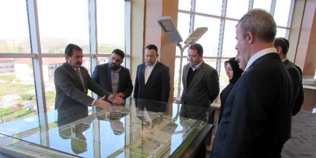 Rektör Ahmet Karaaslan: 520 Yatak Kapasiteli Fizik Tedavi Hastanesi Hazır