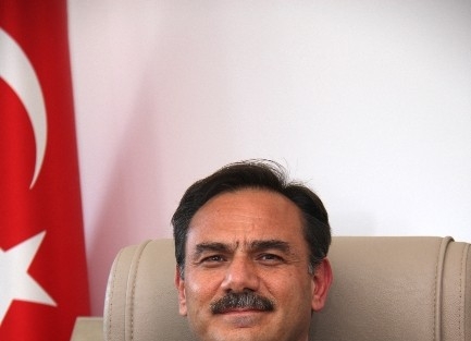 Aibü Rektörü’nden Başbakan Davutoğlu’na Teşekkür