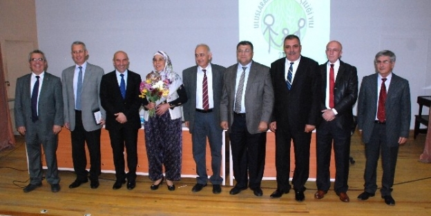 ‘‘aile Çiftçiliği’’ Ege Üniversitesi’nde Tartışıldı