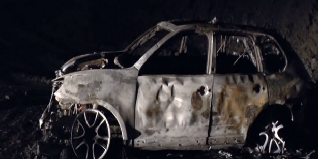 Tunceli'de yol kesip jeep yaktılar