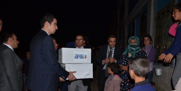 Kaymakam Köksal, Halfeti’deki Suriyelileri Ziyaret Etti