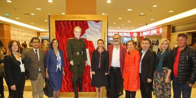 Eskişehir’de “içimdeki Atatürk” Resim Sergisi Açıldı