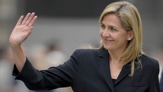 Prenses, kraliyet ailesinden kovuldu