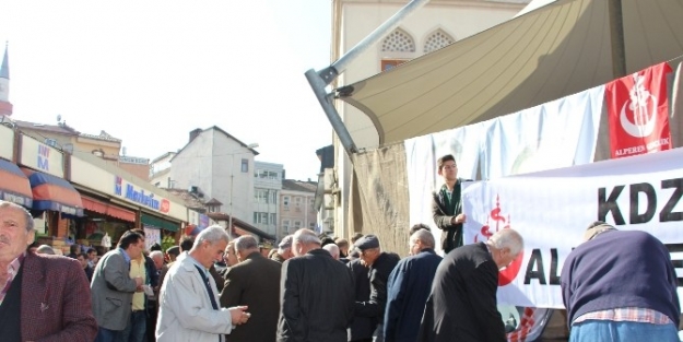 Kdz. Ereğli Alperen Ocakları Aşure Dağıttı