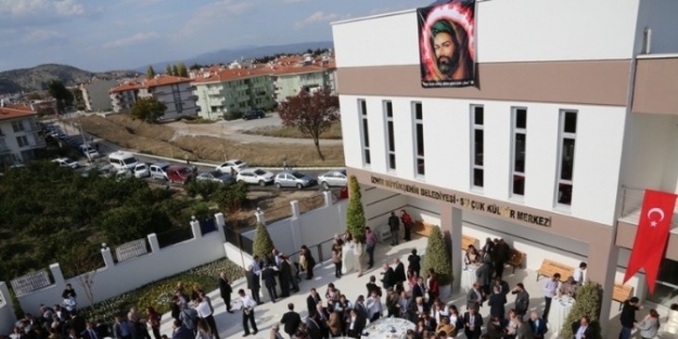 Selçuk Kültür Evi Törenle Açıldı