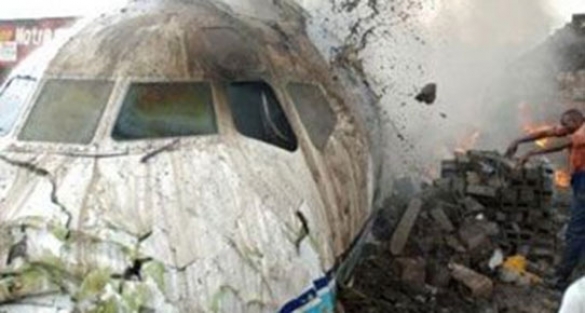 Uçak kazası: 9 ölü