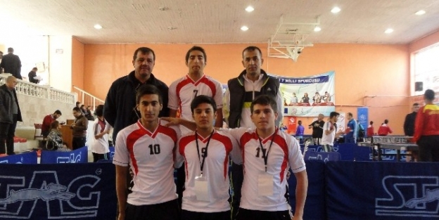 Çocuk Evleri Sitesi Masa Tenisinde Türkiye Dördüncüsü Oldu