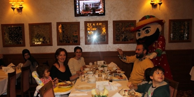 Spiker Ertem Şener Sky Tower Otel’de