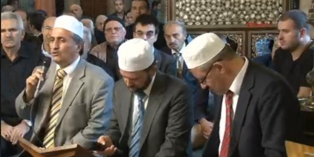 CHP Atatürk için mevlüt okutuyor