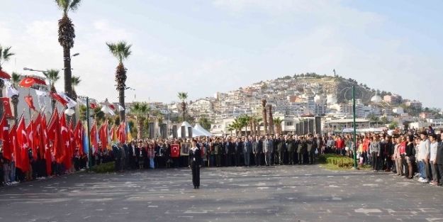 Kuşadası’nda 10 Kasım Atatürk’ü Anma Törenleri