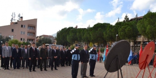 Atatürk, Karacasu’da Törenlerle Anıldı